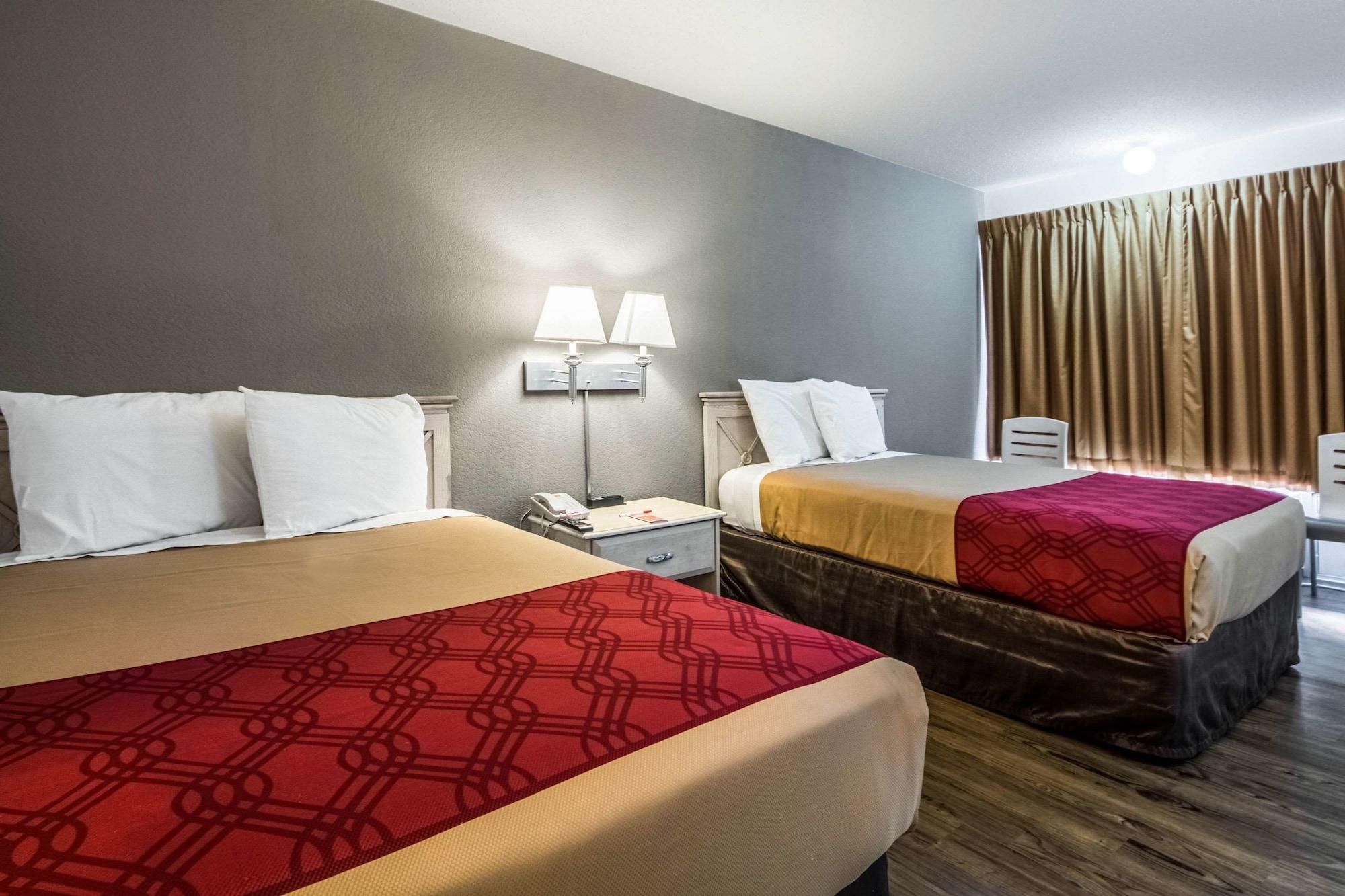 Econo Lodge Airport I-35 North Farmers Branch Extérieur photo